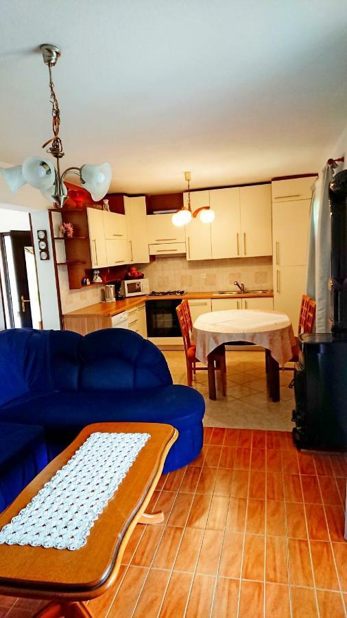 Apartments Rogocana Labin  Exterior foto